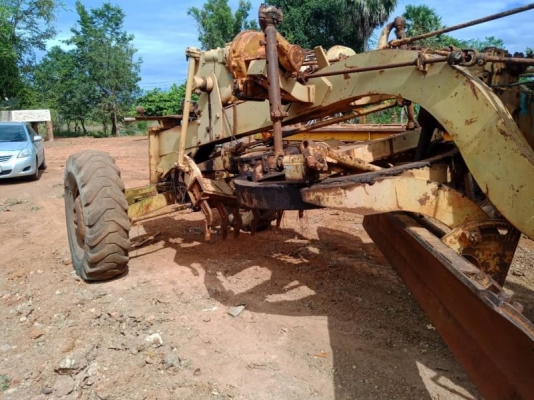 รถเกรด WEDCO