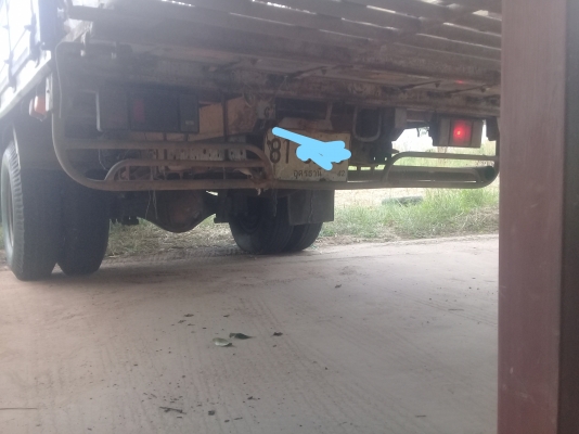isuzu npr 120แรง 6ล้อพื้นเรียบ5.30เมตร isuzu npr 120แรง 6ล้อพื้นเรียบ5.30เมตร