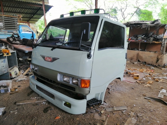 ขายหัว HINO ซุปเปอร์เสี่ย สีใหม่หัวบางๆสวยๆ อุปกรณ์ครบ ขาหน้า ขาหลัง กันชน กรอง ยกใส่รถได้เลย ราคาถูก ขายหัว HINO ซุปเปอร์เสี่ย สีใหม่หัวบางๆสวยๆ อุปกรณ์ครบ ขาหน้า ขาหลัง กันชน กรอง ยกใส่รถได้เลย ราคาถูก