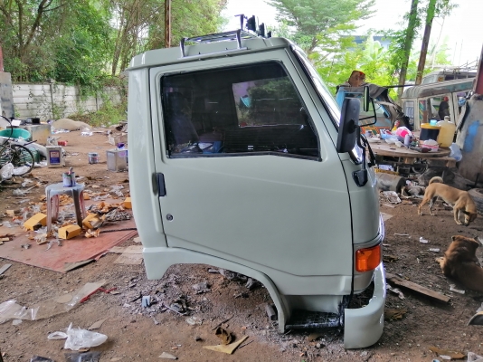 ขายหัว HINO ซุปเปอร์เสี่ย สีใหม่หัวบางๆสวยๆ อุปกรณ์ครบ ขาหน้า ขาหลัง กันชน กรอง ยกใส่รถได้เลย ราคาถูก ขายหัว HINO ซุปเปอร์เสี่ย สีใหม่หัวบางๆสวยๆ อุปกรณ์ครบ ขาหน้า ขาหลัง กันชน กรอง ยกใส่รถได้เลย ราคาถูก