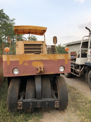 รถบดล้อยาง 9 ล้อ  TS - 7409