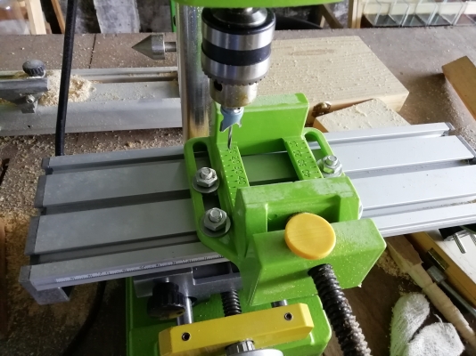 ชุดมิลลิ่ง อเนกประสงค์ ( สว่านแท่น+โต๊ะมิลลิ่งรุ่นงานหนัก+ปากกาจับชิ้นงาน )