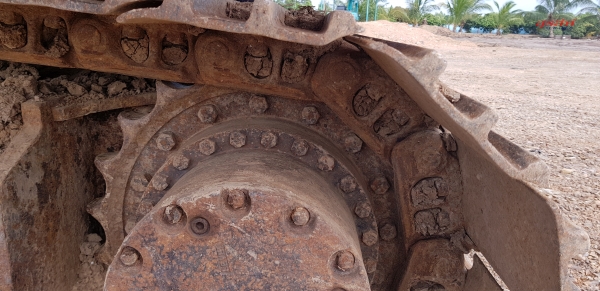 รถแบคโฮ HITACHI ZX200-1 บูมยาว 18 เมตร ใช้งานเพียง 8 พันชั่วโมง สภาพเทพบุตร