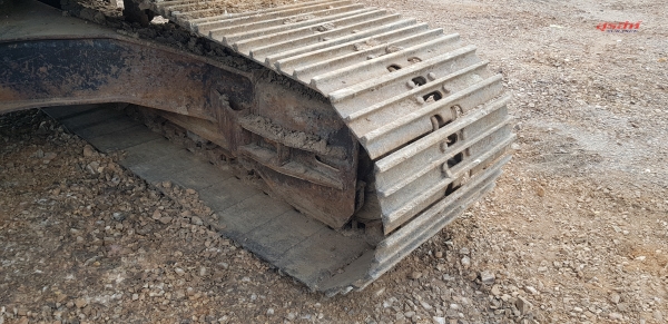 รถแบคโฮ HITACHI ZX200-1 บูมยาว 18 เมตร ใช้งานเพียง 8 พันชั่วโมง สภาพเทพบุตร