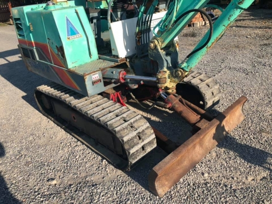 ขายรถแม็คโคร YANMAR YB251UZ เก่าญี่ปุ่นแท้ไม่เคยใช้งานในไทย สนใจโทร 081-9485494 ขายรถแม็คโคร YANMAR YB251UZ เก่าญี่ปุ่นแท้ไม่เคยใช้งานในไทย สนใจโทร 081-9485494