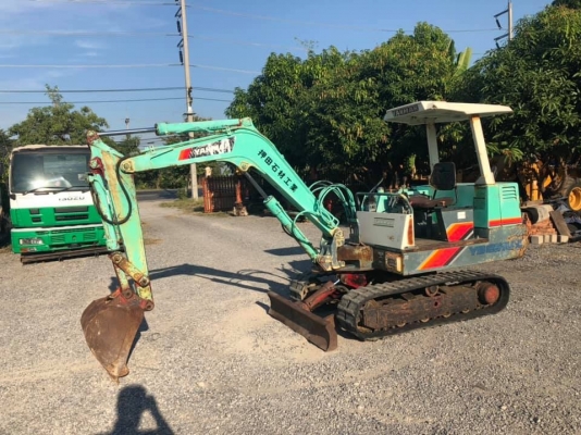 ขายรถแม็คโคร YANMAR YB251UZ เก่าญี่ปุ่นแท้ไม่เคยใช้งานในไทย สนใจโทร 081-9485494
