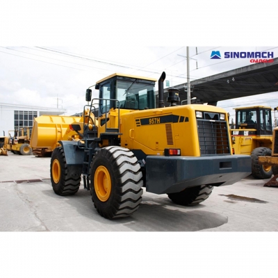 ขายรถตักรุ่นใหญ่ เครื่องยนต์ CUMMINS ราคาพิเศษ 1,950,000 บาท ขนาด 5 ตัน รุ่น 957H