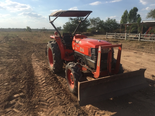 ขายรถไถ คูโบต้า KUBOTA L4508 ราคา 220,000 บาท มีภาพวีดีโอ รถสภาพสวยพร้อมใช้งานเดิมๆ อุปกรณ์ มีผานดัน ขายรถไถ คูโบต้า KUBOTA L4508 ราคา 220,000 บาท มีภาพวีดีโอ รถสภาพสวยพร้อมใช้งานเดิมๆ อุปกรณ์ มีผานดัน