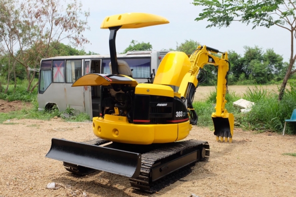 Cat 303cr เก่าญี่ปุ่นไม่เคยใช้ในไทย โทร 086-1602189
