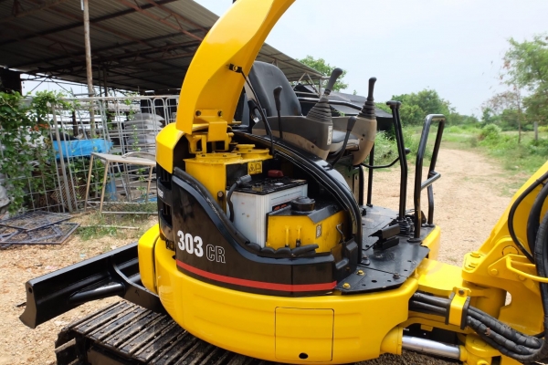Cat 303cr เก่าญี่ปุ่นไม่เคยใช้ในไทย โทร 086-1602189