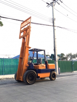 เอส อาร์ โฟรคลิฟท์ ขาย โตโยต้า รุ่น 5 ดีเซล 4 ตัน เสา 3 เมตร