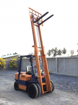 อาร์ ซี เอชโฟรคลิฟท์ ขาย โตโยต้า รุ่น 5 ดีเซล 2.5 ตัน