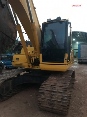 รถแบคโฮ KOMATSU PC200-8M0 ซีเรียลสูง กล้องหลัง ใช้งานเพียง 6 พันชั่วโมง (PM 7 พันชั่วโมง)