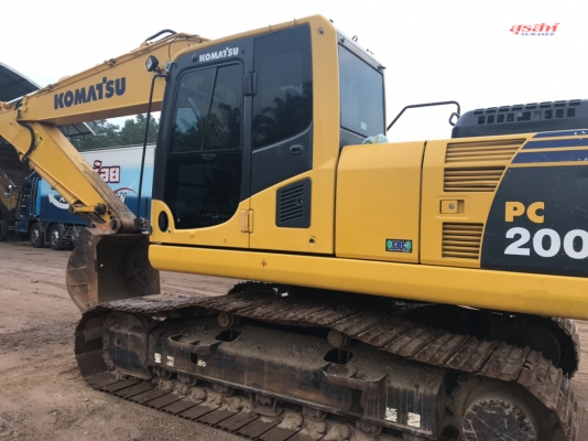 รถแบคโฮ KOMATSU PC200-8M0 ซีเรียลสูง กล้องหลัง ใช้งานเพียง 6 พันชั่วโมง (PM 7 พันชั่วโมง)