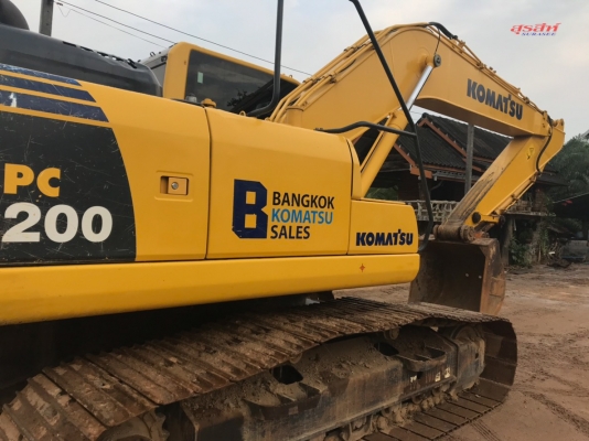 รถแบคโฮ KOMATSU PC200-8M0 ซีเรียลสูง กล้องหลัง ใช้งานเพียง 6 พันชั่วโมง (PM 7 พันชั่วโมง)