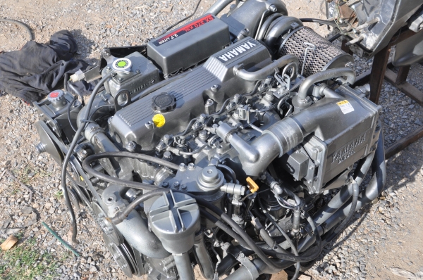 ครื่องเรือยอร์ช ดีเชล แรงๆ รุ่นใหม่ ประหยัด น้ำมัน Yamaha 370 sx 200 hp