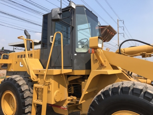 ขายรถตักล้อยาง TCM L26 นำเข้าเองจากญี่ปุ่น สภาพสวยพร้อมใช้