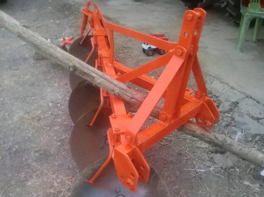 ขายผาน 5 ใบ19 ใส่รถไถได้ถึง 45 แรง สภาพสวยพร้อมใช้งาน ราคา 12,500 สนใจสอบถามได้