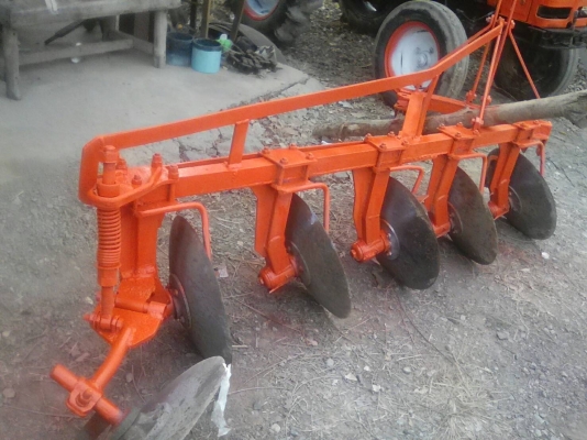 ขายผาน 5 ใบ19 ใส่รถไถได้ถึง 45 แรง สภาพสวยพร้อมใช้งาน ราคา 12,500 สนใจสอบถามได้