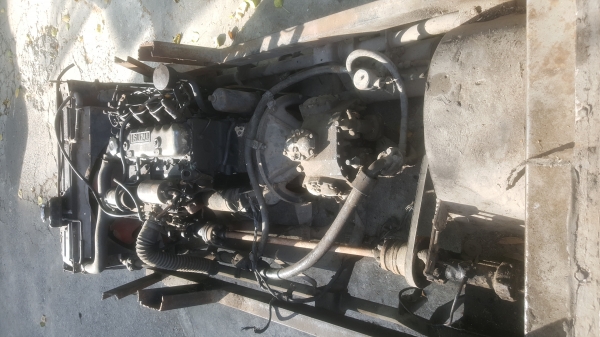 ขายเครื่องอีสุสุC240สตาร์ติดง่ายพร้อมใช้งานตัดลงจากรถบัสแอร์พร้อมแท่นครบชุด