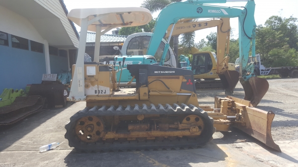 BD2Jรุ่นใหม่สุดๆสภาพสวยแทรคยางดันนิ่มๆเลยสนใจ0819863811นุ BD2Jรุ่นใหม่สุดๆสภาพสวยแทรคยางดันนิ่มๆเลยสนใจ0819863811นุ