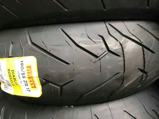 ยางใหม่ มือ1 Pirelli Diablo Rosso 2 หนึบๆ ราคาเร้าใจ ยางใหม่ มือ1 Pirelli Diablo Rosso 2 หนึบๆ ราคาเร้าใจ