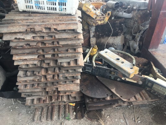 โล๊ะขายอะใหล่แม็คโคหลายรายการ ที่ชลบุรี โล๊ะขายอะใหล่แม็คโคหลายรายการ ที่ชลบุรี