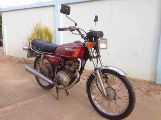 ขายรถHonda GL100D น่าสะสม มีทะเบียนเอกสารพร้อมโอน ขายรถHonda GL100D น่าสะสม มีทะเบียนเอกสารพร้อมโอน