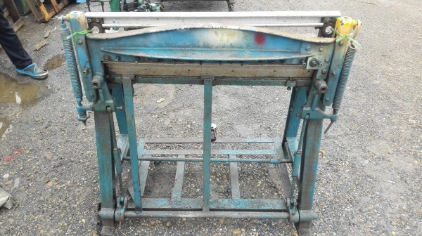 กรรไกรตัดแผ่นเท้าเหยียบ หน้ากว้าง 75 cm ตัดสังกะสี/อลูมิเนียม/เหล็กบาง สภาพสวยมีดคมพร้อมใช้