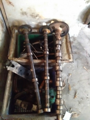 ขาย อะไหล่รถแมคโค โคมัสสุ PC-120-3 6-D-95 ของถอดสภาพสวยมีหลายรายการครับ ขายไม่แพง