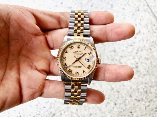 (ปิดการขาย) Rolex Datejust 36mm. IVORY Roman Dial Model: 16233 Serial/Year: 1989-1990