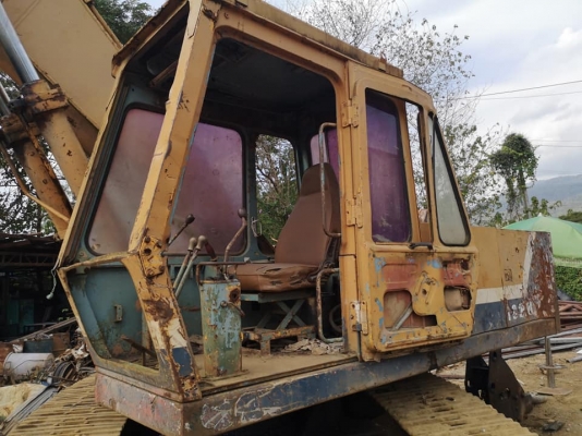 Komatsu pc200-2 ตัวคีบ+บุ้งกี๋ Komatsu pc200-2 ตัวคีบ+บุ้งกี๋