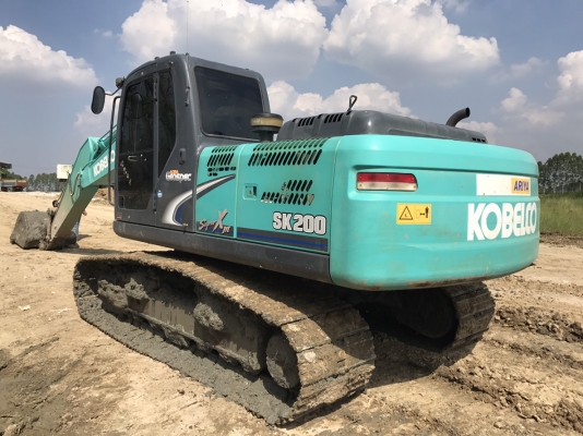 ขายKOBELCO SK200-8 Super-XM 7000 ชั่วโมง สภาพสวยเดิมๆทั้งคัน สนใจติดต่อโดยตรง 081-4283210