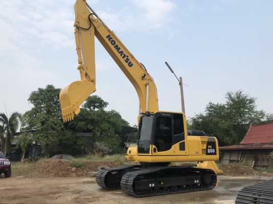ขายด่วน!! KOMATSU PC200-8MO สภาพสวยค่ะ