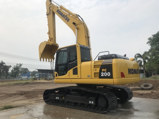 ขายด่วน!! KOMATSU PC200-8MO สภาพสวยค่ะ