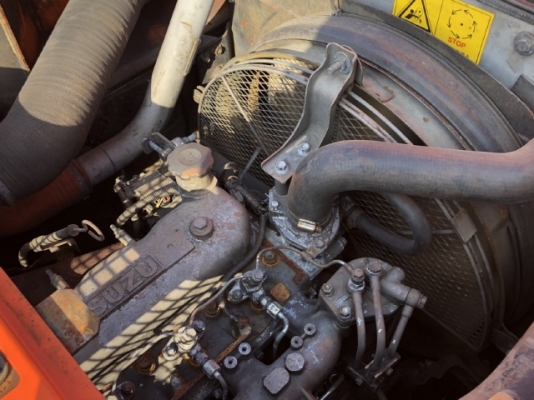 ขายรถขุด HITACHI ZX225US มีลายหัวกระแทก นำเข้าเองจากญี่ปุ่น สภาพสวยพร้อมใช้ มีVDOการทำงานครับ