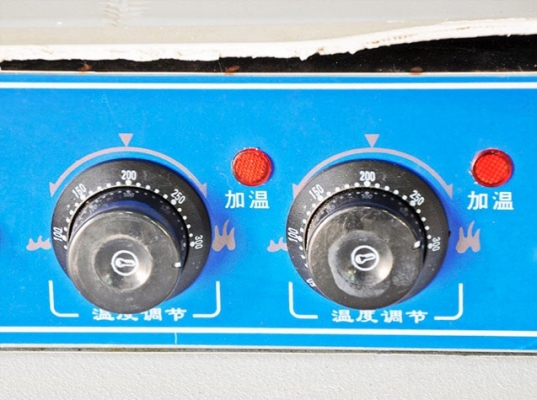 เครื่องปิ้งไส้กรอก LUMAN รุ่น HX-G7 เครื่องปิ้งไส้กรอก LUMAN รุ่น HX-G7