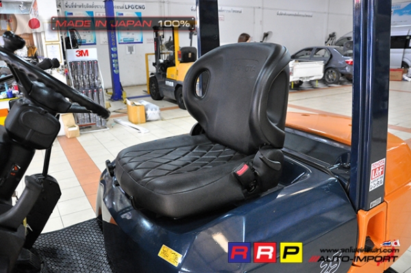 ขายรถโฟล์คลิฟท์มือสอง TOYOTA รุ่น 7FD25-26974 นำเข้าจากประเทศญี่ปุ่น 100\% ไม่เคยใช้งานในไทย ขายรถโฟล์คลิฟท์มือสอง TOYOTA รุ่น 7FD25-26974 นำเข้าจากประเทศญี่ปุ่น 100\% ไม่เคยใช้งานในไทย