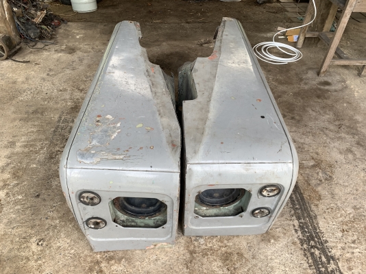 แก้มแลนด์โรเวอร์