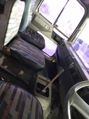 หัวรถฮีโน่สิงห์ไฮเทค สภาพสวย มีอุปกรณ์ครบ ราคา 89000 สนใจติดต่อคุณเอ 087-049-9962