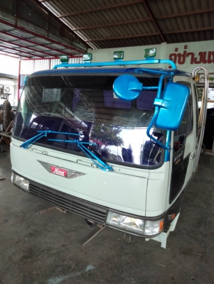 หัวรถฮีโน่สิงห์ไฮเทค สภาพสวย มีอุปกรณ์ครบ ราคา 89000 สนใจติดต่อคุณเอ 087-049-9962