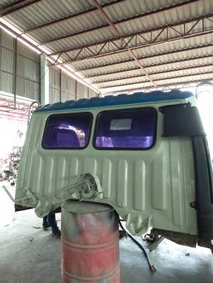 หัวรถฮีโน่สิงห์ไฮเทค สภาพสวย มีอุปกรณ์ครบ ราคา 89000 สนใจติดต่อคุณเอ 087-049-9962