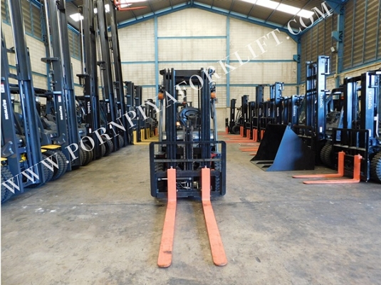 จำหน่ายรถ Forklift TOYOTA 02-8FD25