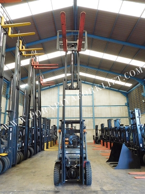 จำหน่ายรถ Forklift TOYOTA 02-8FD25
