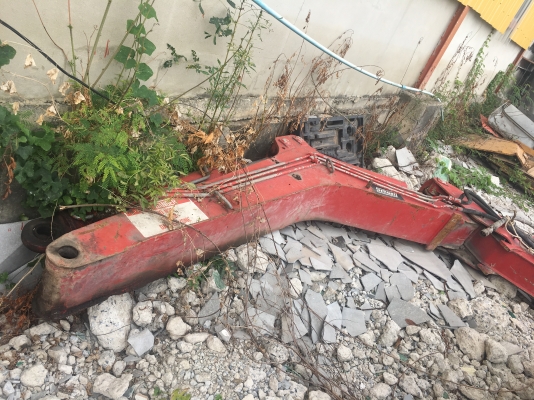 ขายด่วน ชุดครอนโทนบูมอามติดท้ายรถไถ ขายด่วน ชุดครอนโทนบูมอามติดท้ายรถไถ