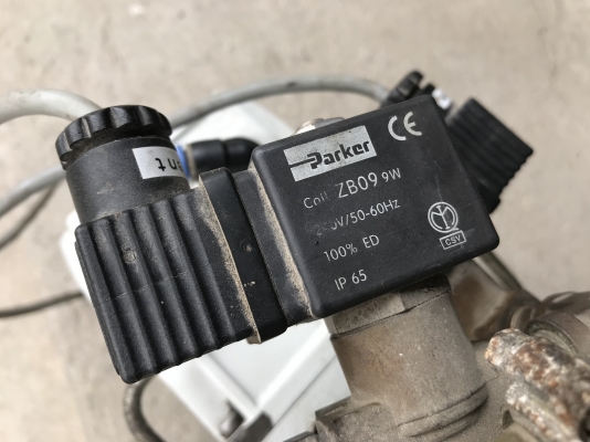 ขายแวคคั่มสุญญากาศ Edwards 0.16KW. 220V ไฟบ้านหายาก มีชุดวาล์วปิด-เปิดไฟฟ้า มาพร้อม สภาพสวย ดูดแรง พร้อมใช้งาน ราคา 3,500 บาท
