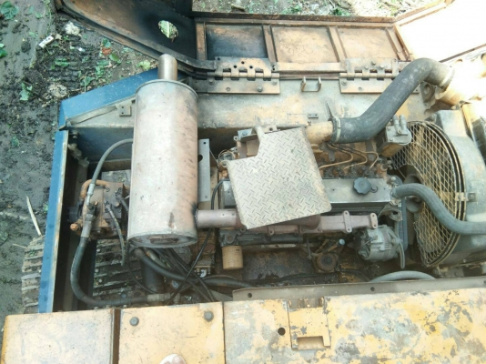 ขายรถแบคโฮ KOMATSU PC120-3 บูมอาร์มยาวพิเศษ ราคา 350000