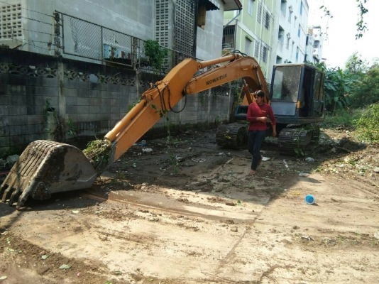 ขายรถแบคโฮ KOMATSU PC120-3 บูมอาร์มยาวพิเศษ ราคา 350000