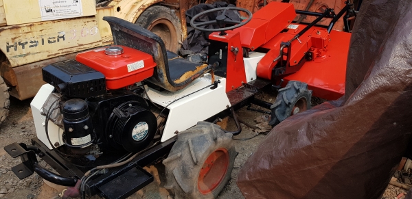 รถตัดหญ้าตัดหน้า 66000 บาท