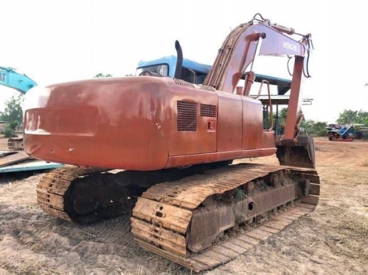 ขายทั้งคัน 285,000  และ ตัด อะไหล่ได้นะครับ HITACHI EX200-3 SUPER เครื่องดี ปั้มเช็คใหม่(แต่เกียร์ปั้มไม่ดี  โช่บาง ใบแทรค 80 สวย  ตัวเดินเงียบ  บูมอามสวย เอกสารอินวอยท์   ราคาขายแยกอะไหล่  1.เครื่อง6BG1-Turbo  ราคา 80,000 บาท 2 ปั้มไฮโดรลิก เดิม 40,000 บ